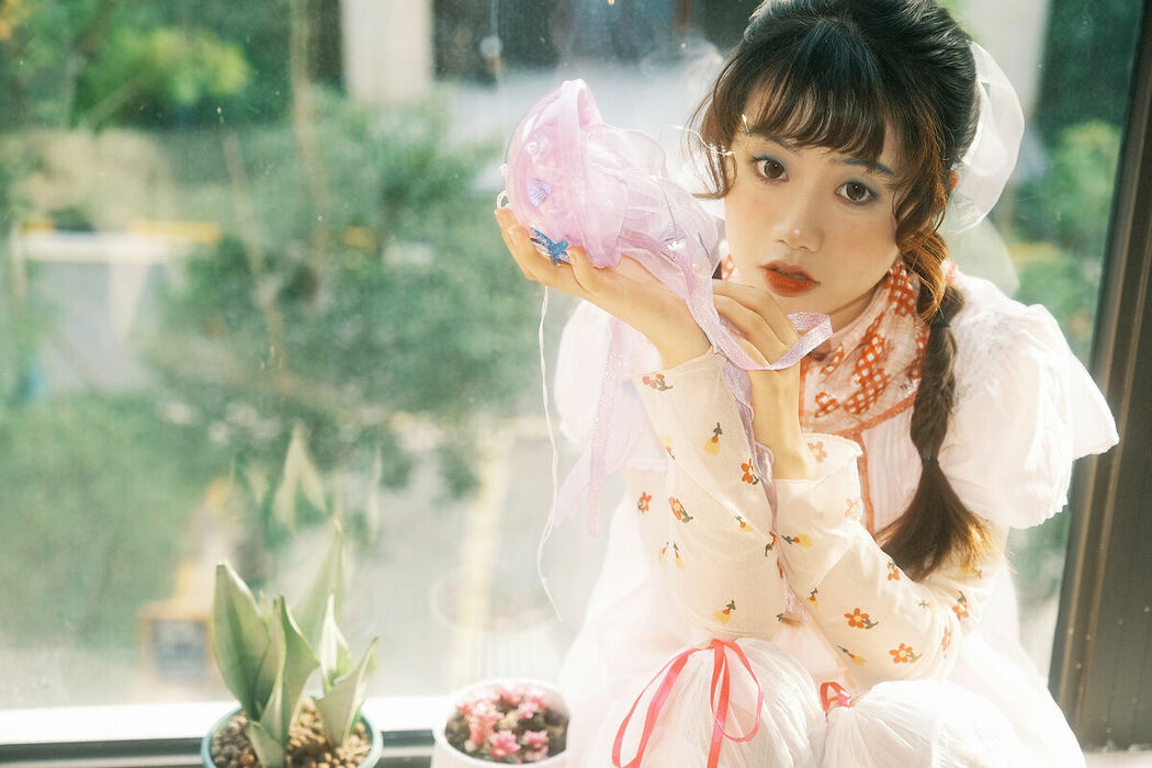 YiTuYu艺图语 Vol.9017 Yi Ming (25P)