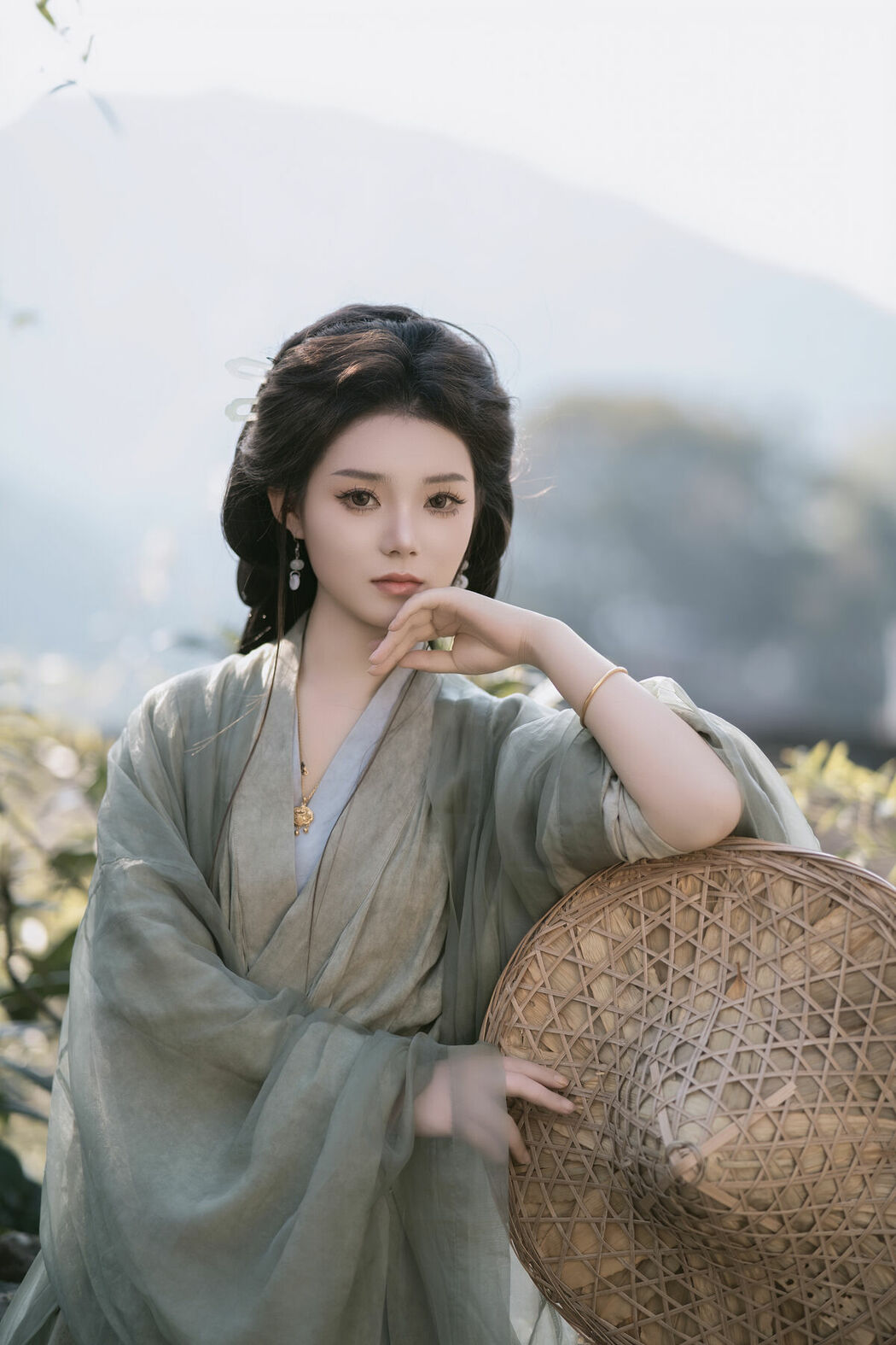 YiTuYu艺图语 Vol.9008 Xiao Fang (14P)