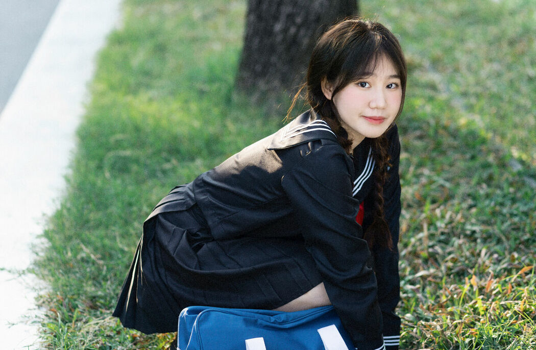 YiTuYu艺图语 Vol.9009 Xing Xing (18P)