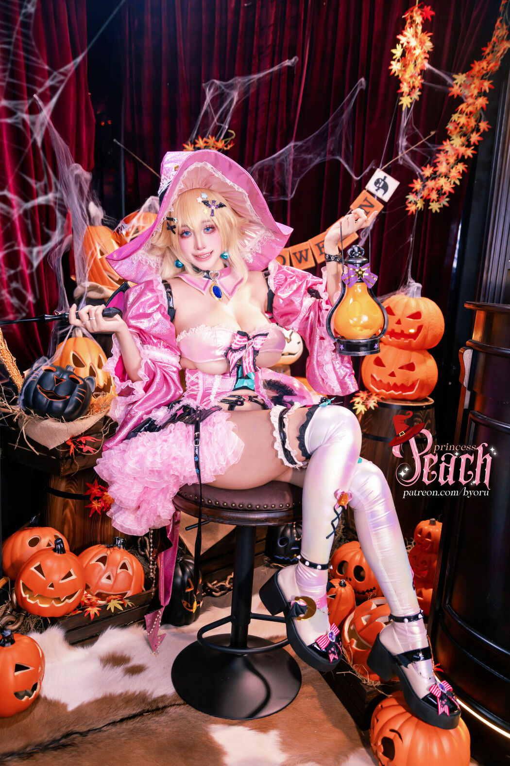 Coser@Byoru – Peach princess Witch (58P – 24V)