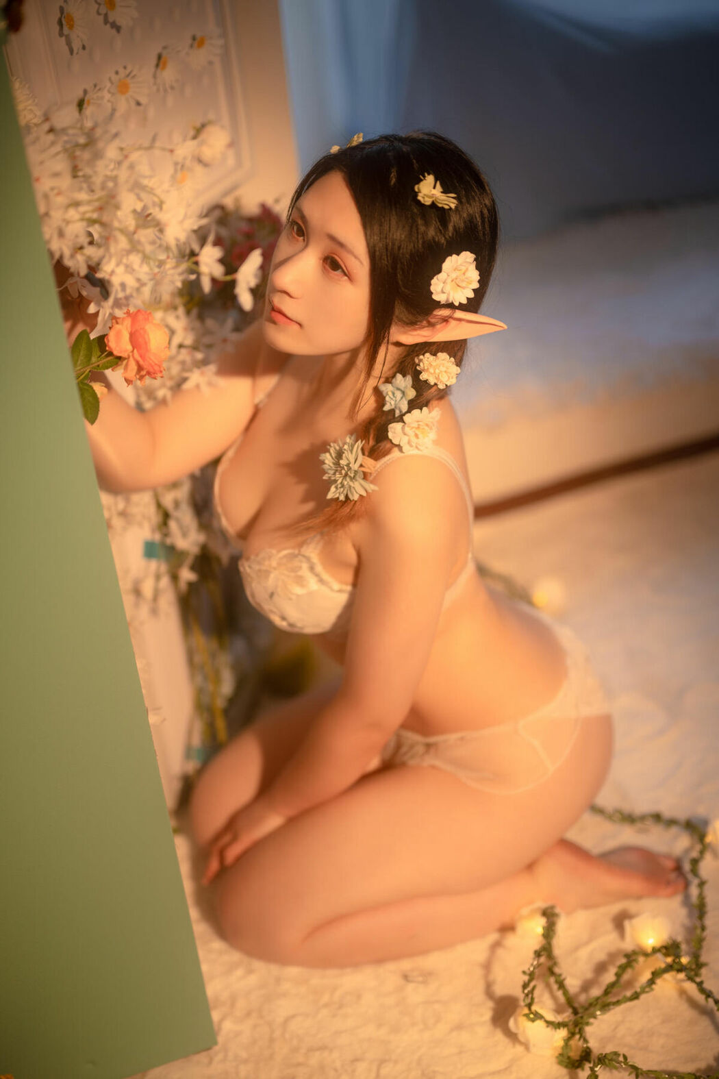 Coser@Zyra秋 – 繁花 (41P)