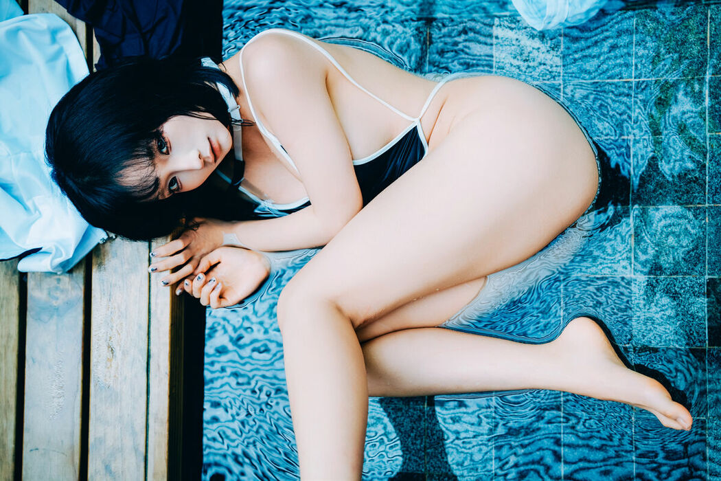 Coser@蠢沫沫 chunmomo – 2025年11月自拍 Part02 (72P)