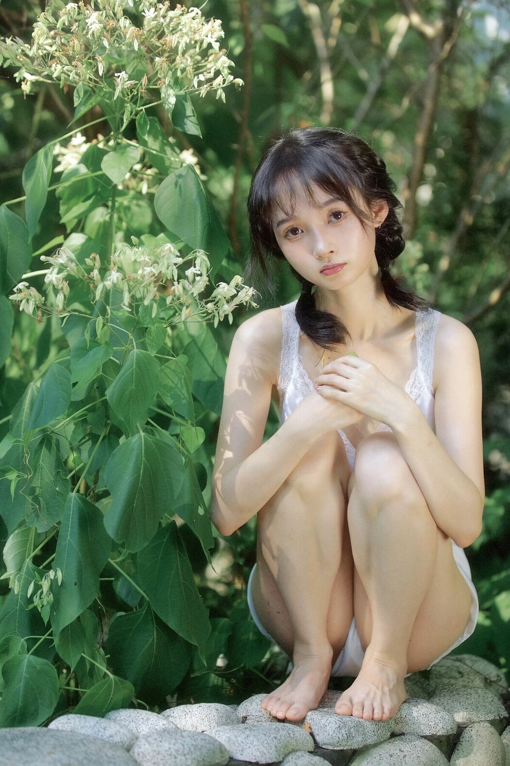 YiTuYu艺图语 Vol.9024 Wu Uzutaka Shojo (32P)