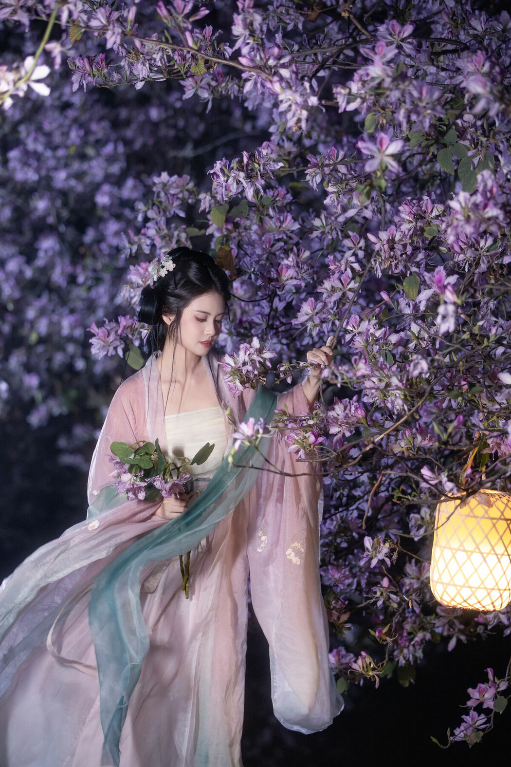 YiTuYu艺图语 Vol.9029 San Ye Jiang Jiang (22P)