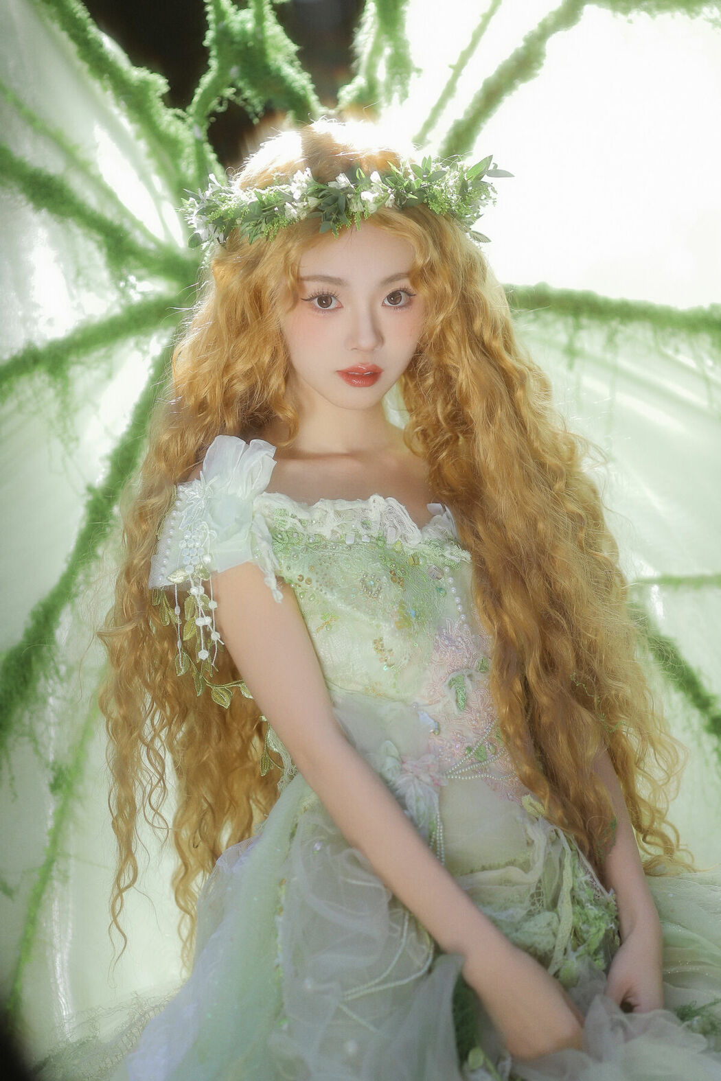 YiTuYu艺图语 Vol.9028 Lu Li (24P)