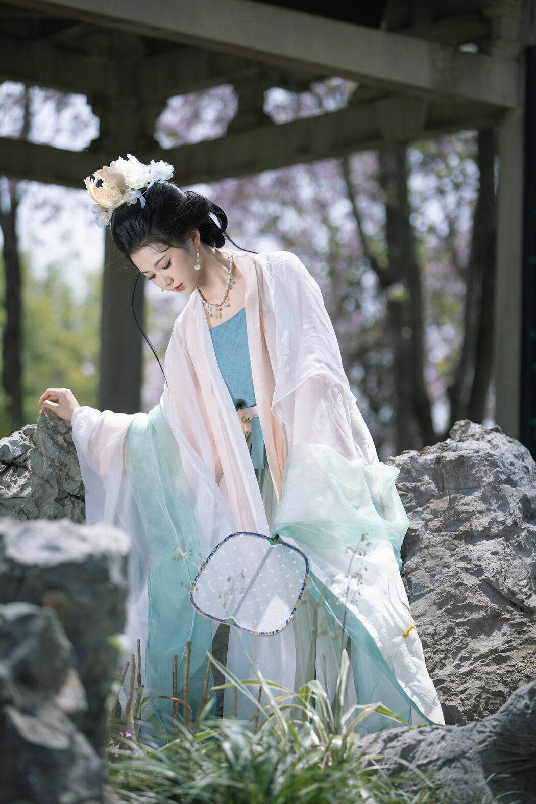 YiTuYu艺图语 Vol.9018 lsababe (39P)