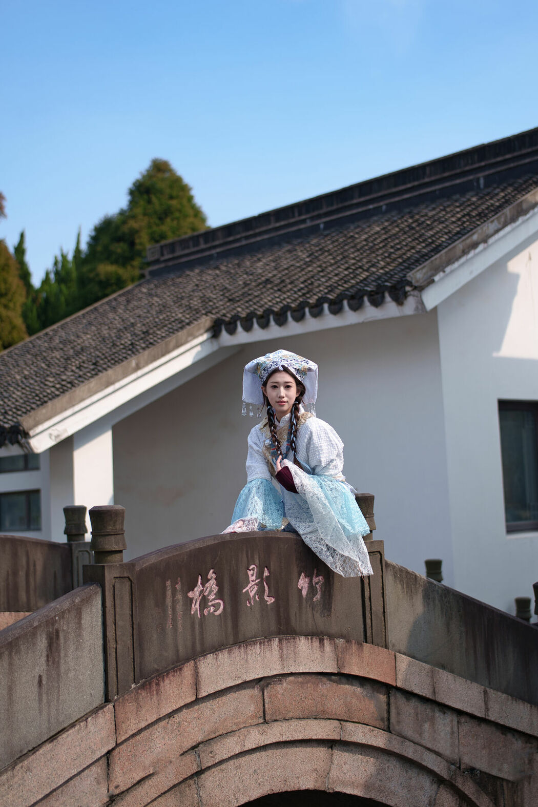 YiTuYu艺图语 Vol.9027 Zang Yi Tong (59P)