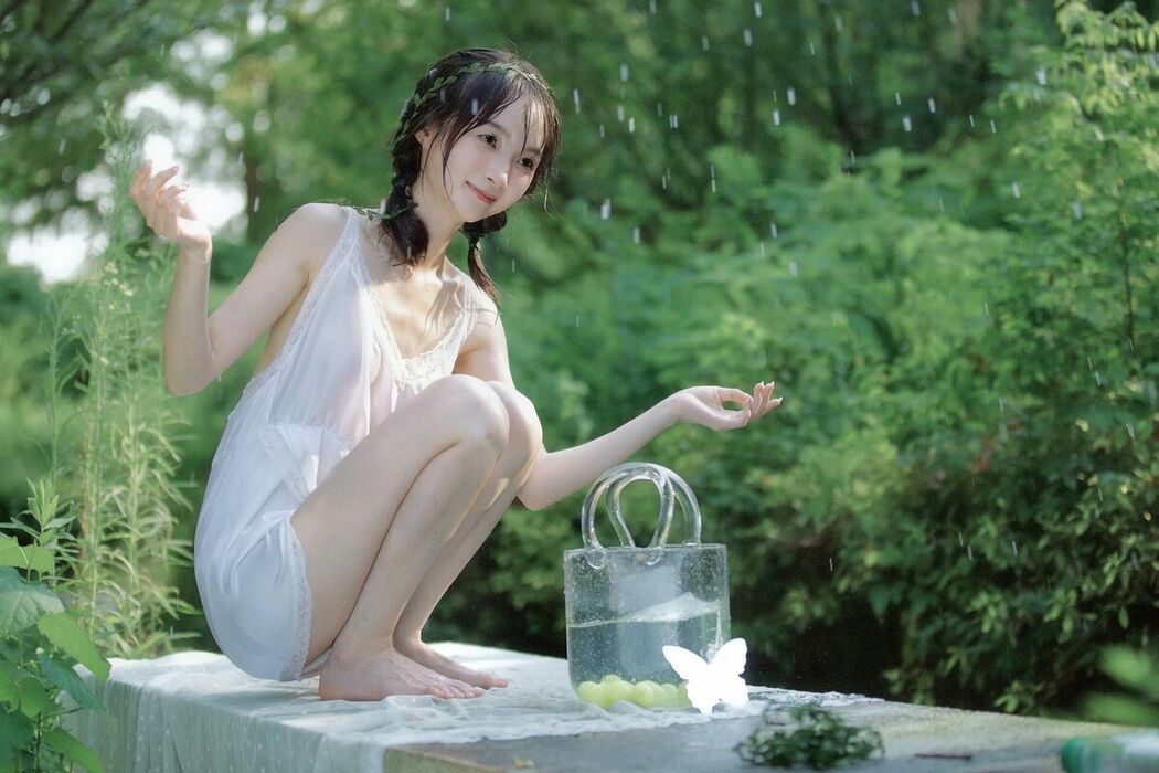 YiTuYu艺图语 Vol.9024 Wu Uzutaka Shojo (32P)