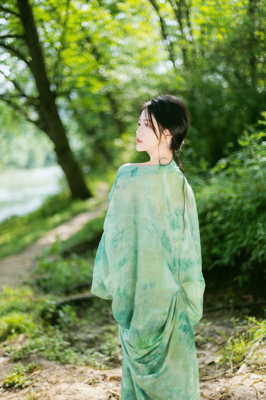 YiTuYu艺图语 Vol.9020 Qi Qi RY (26P)