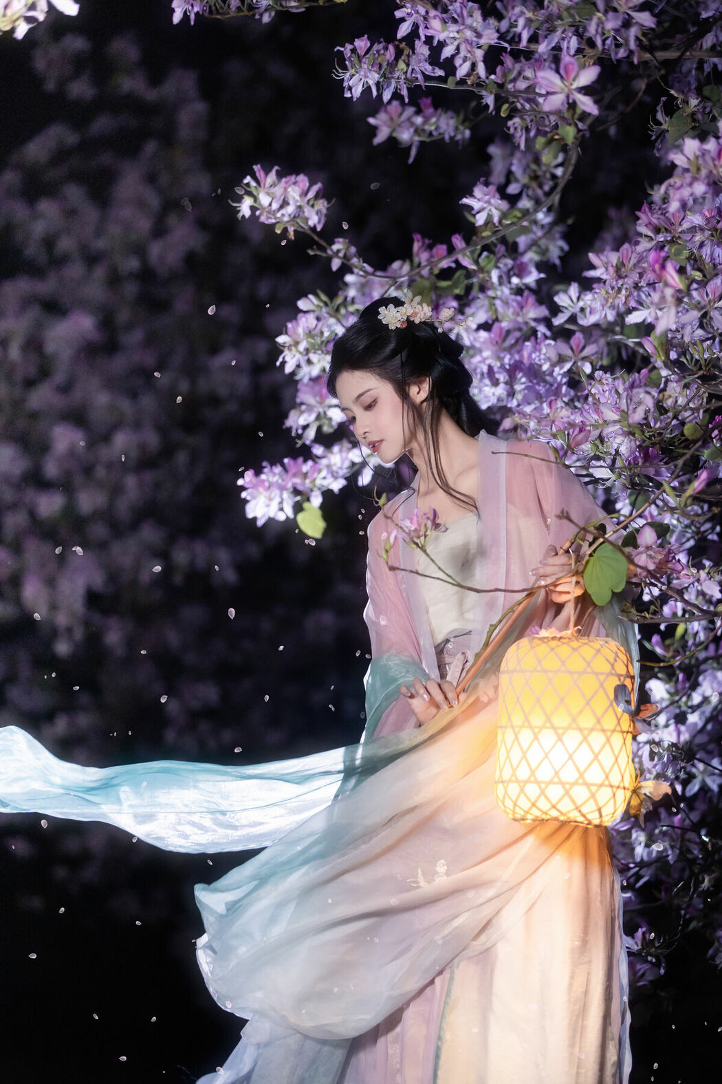 YiTuYu艺图语 Vol.9029 San Ye Jiang Jiang (22P)