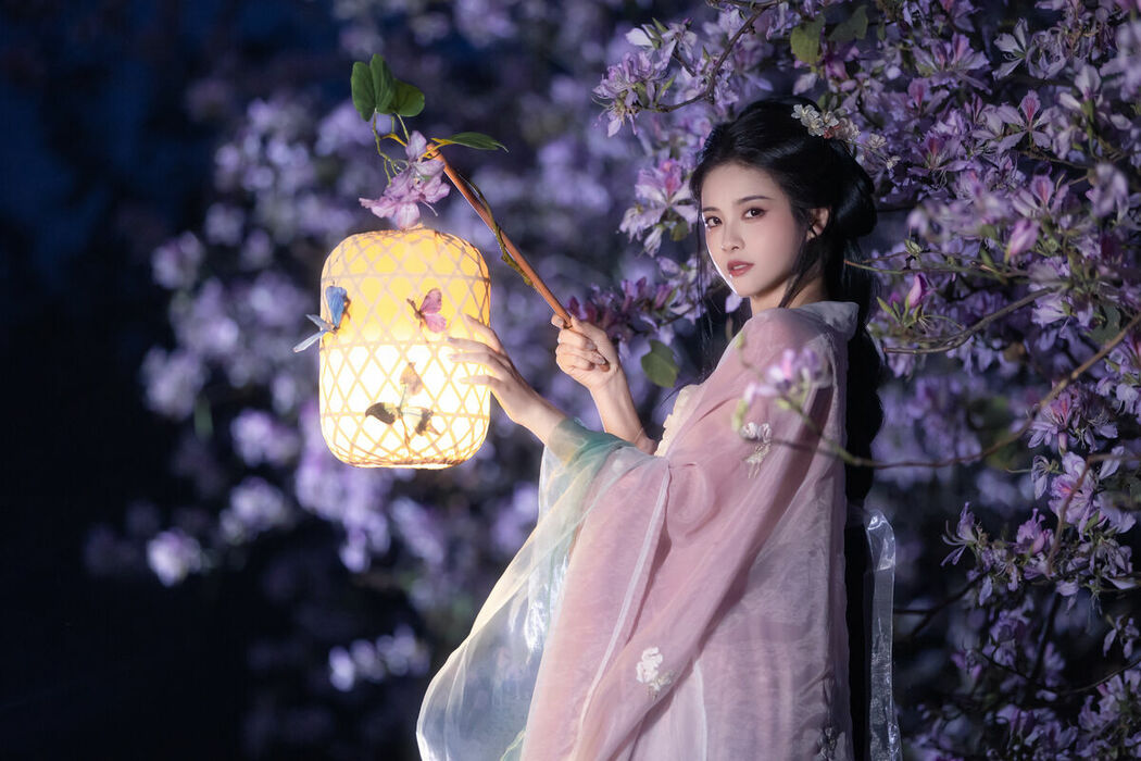 YiTuYu艺图语 Vol.9029 San Ye Jiang Jiang (22P)