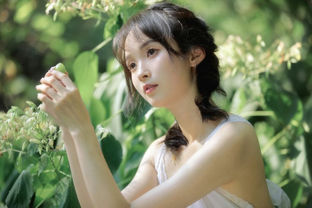 YiTuYu艺图语 Vol.9024 Wu Uzutaka Shojo (32P)