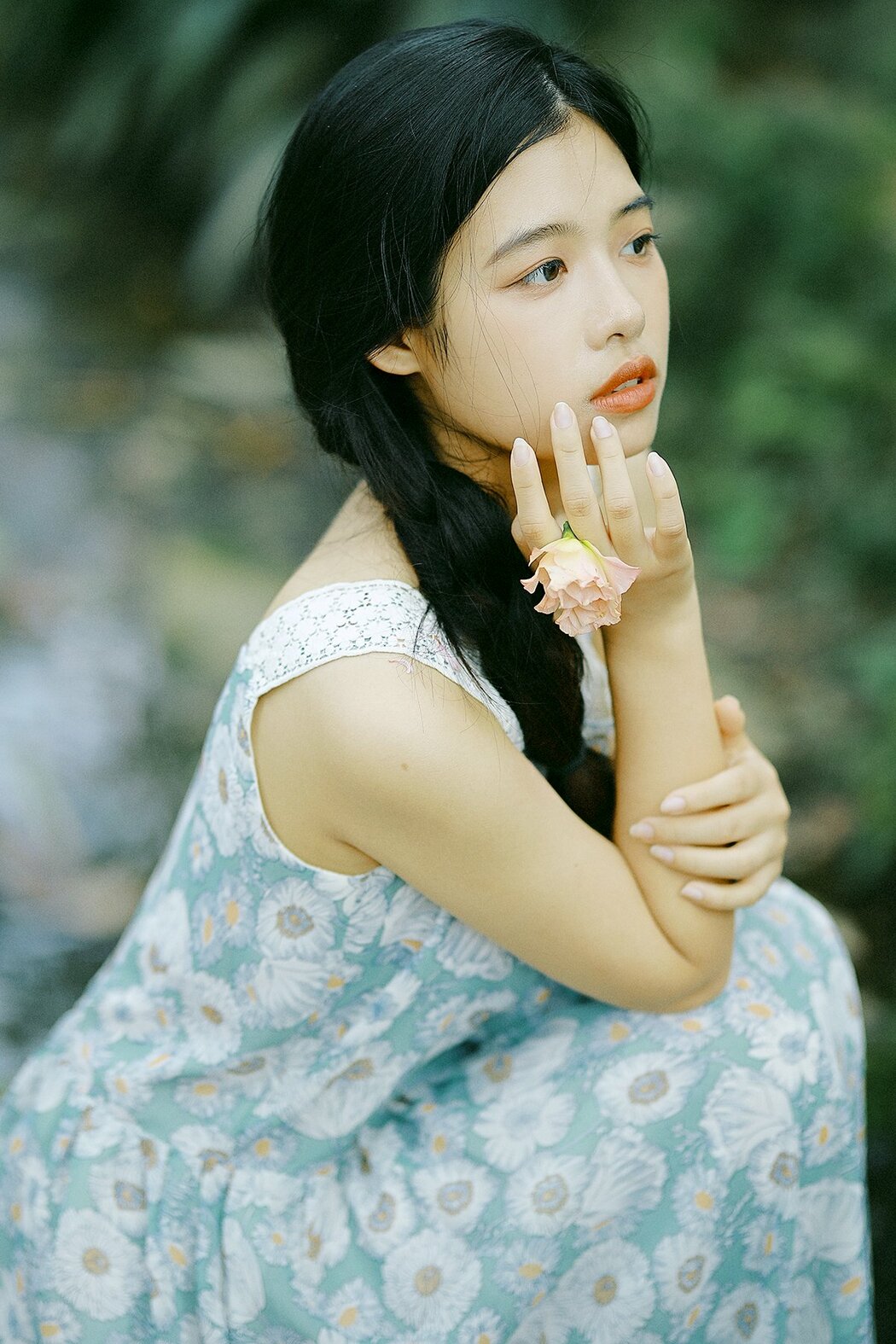 YiTuYu艺图语 Vol.9032 Long Xing Er (29P) Cover Photo