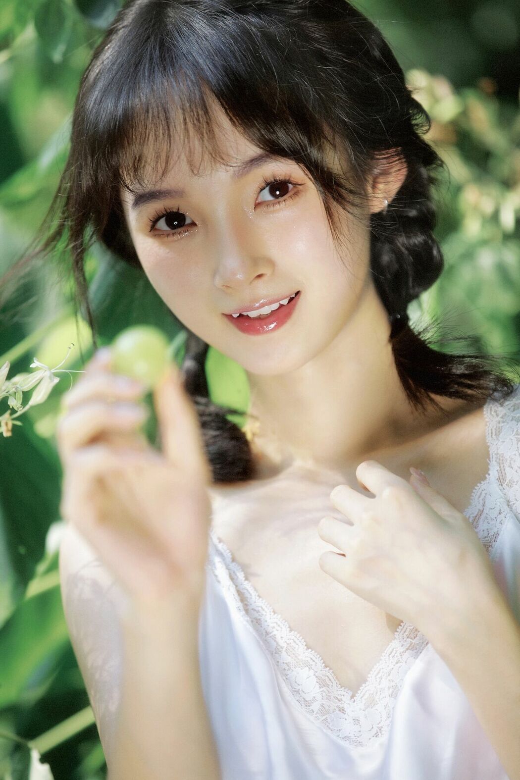 YiTuYu艺图语 Vol.9024 Wu Uzutaka Shojo (32P)