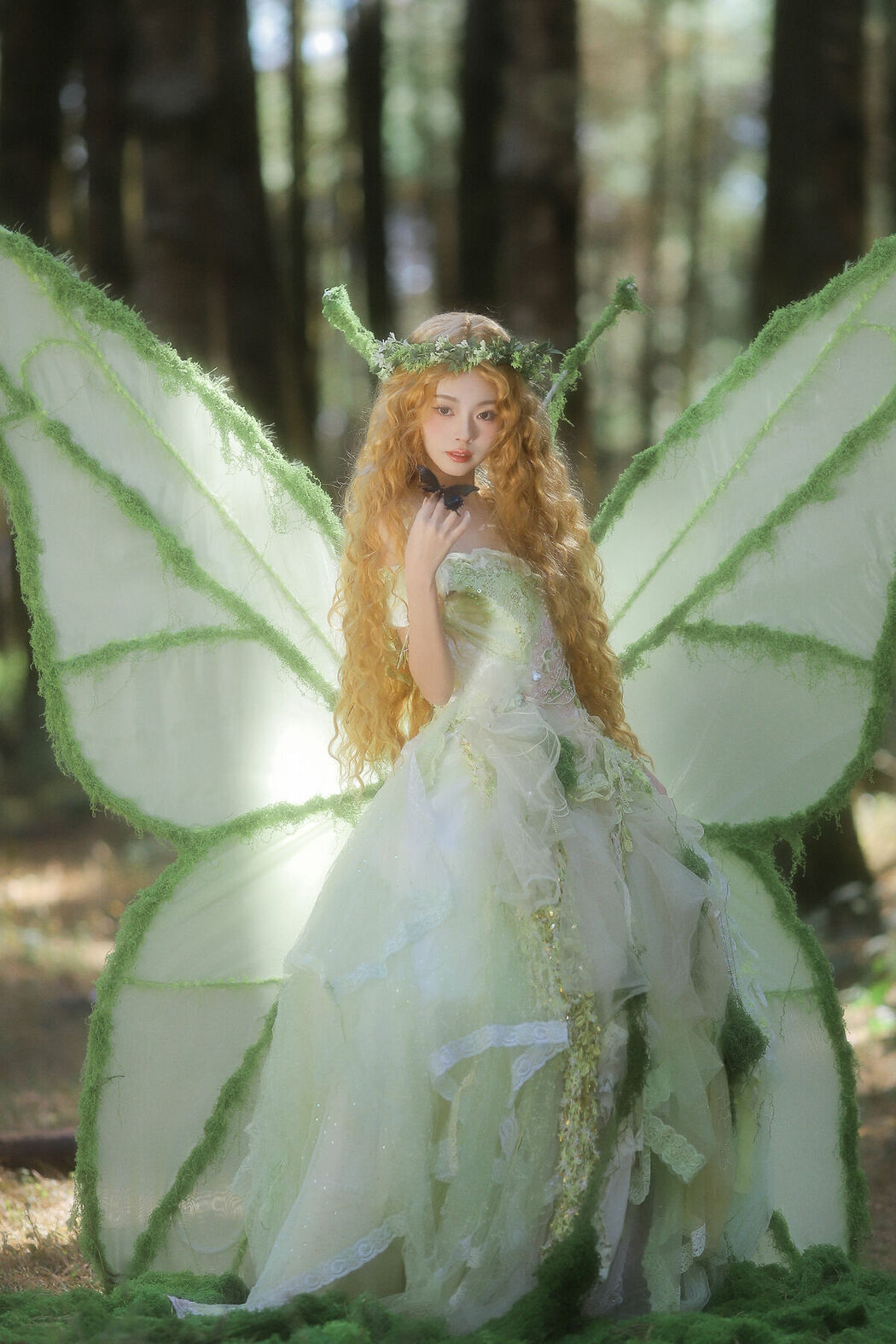 YiTuYu艺图语 Vol.9028 Lu Li (24P)