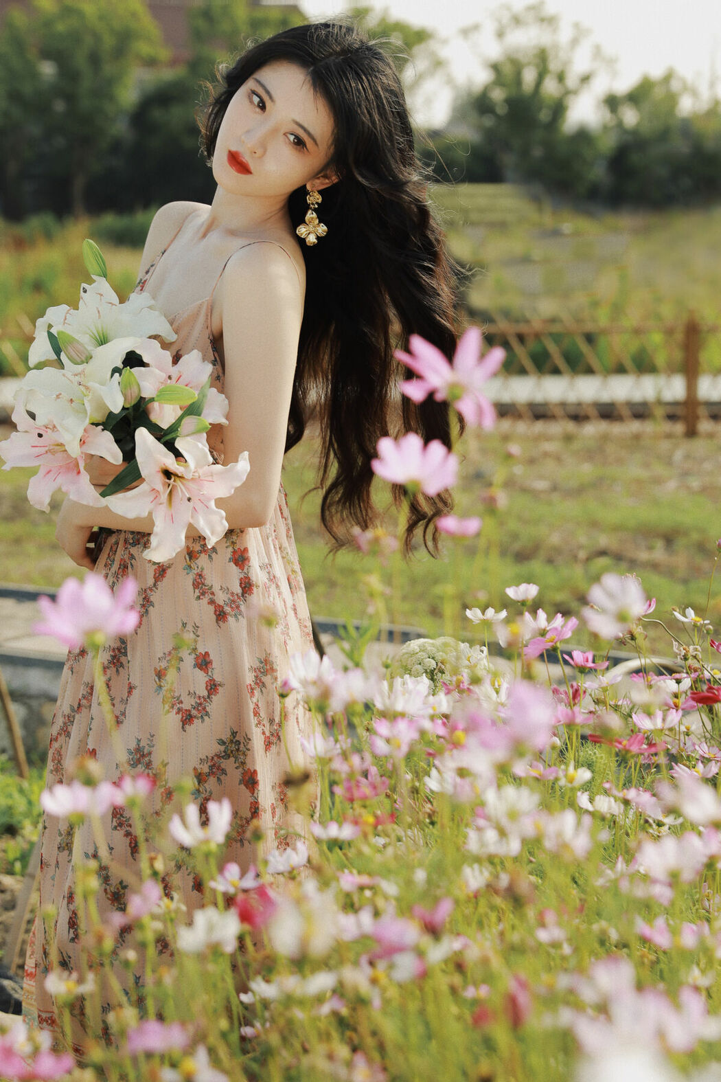 YiTuYu艺图语 Vol.9031 Dang Chu Jiao Ren Jia Xiao Tian Tian (14P)