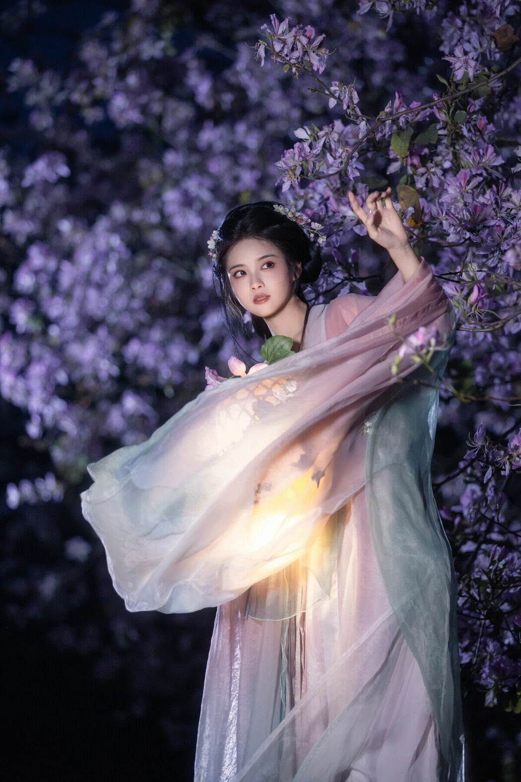 YiTuYu艺图语 Vol.9029 San Ye Jiang Jiang (22P)