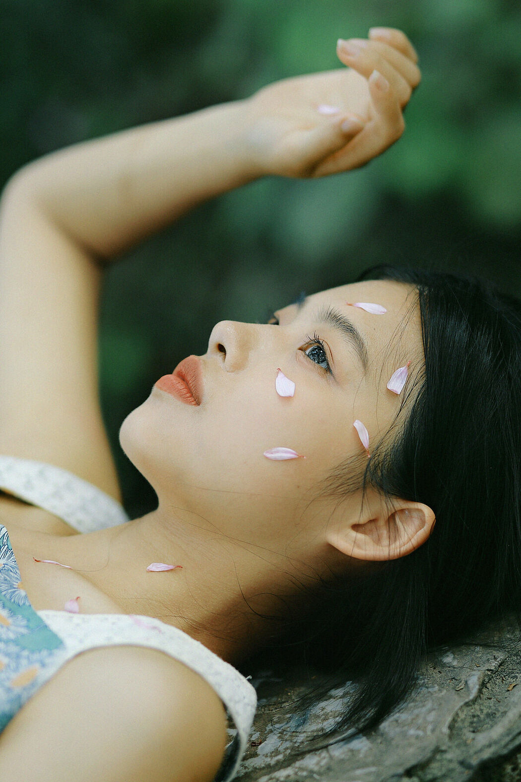 YiTuYu艺图语 Vol.9032 Long Xing Er (29P)