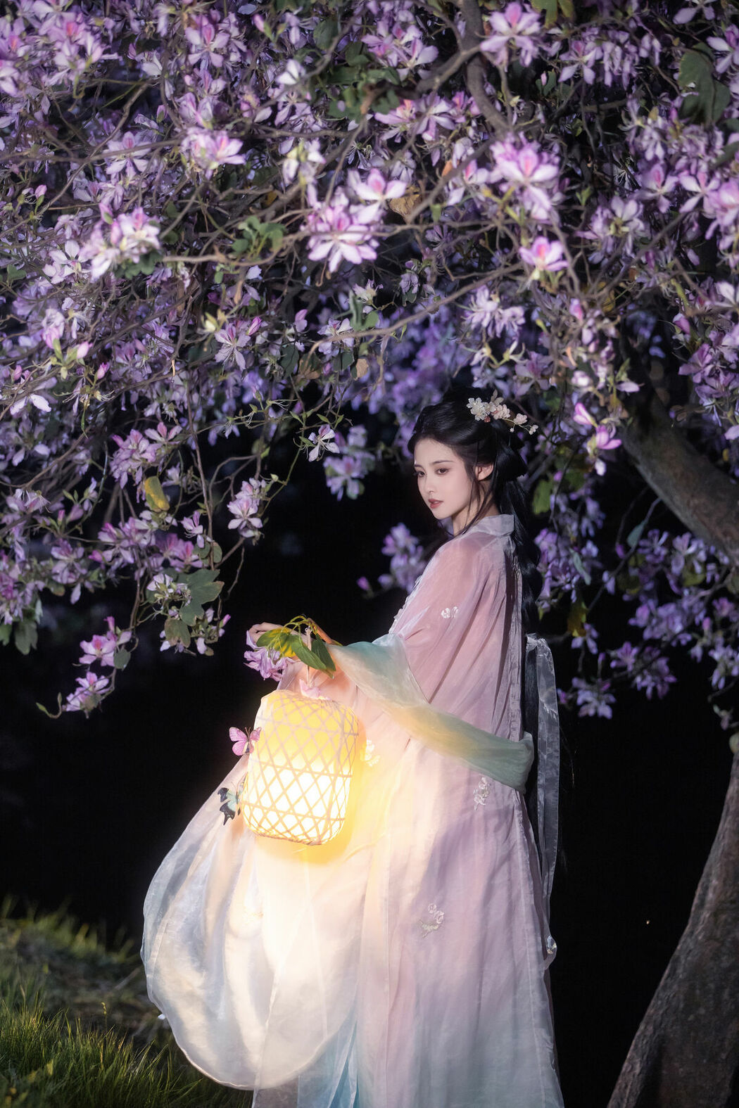 YiTuYu艺图语 Vol.9029 San Ye Jiang Jiang (22P)