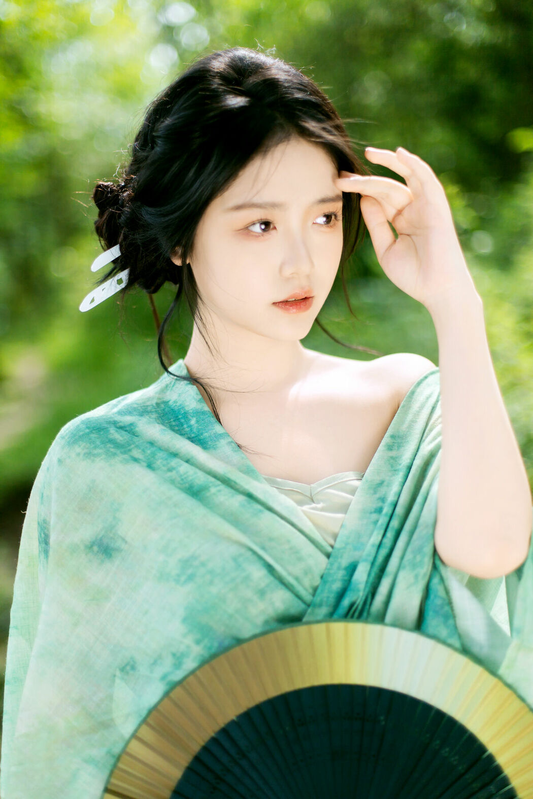 YiTuYu艺图语 Vol.9020 Qi Qi RY (26P)