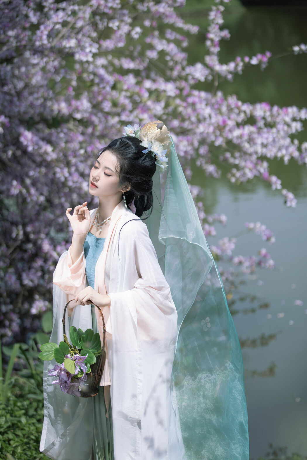 YiTuYu艺图语 Vol.9018 lsababe (39P)