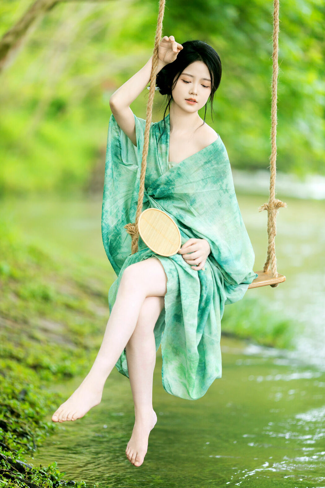 YiTuYu艺图语 Vol.9020 Qi Qi RY (26P)