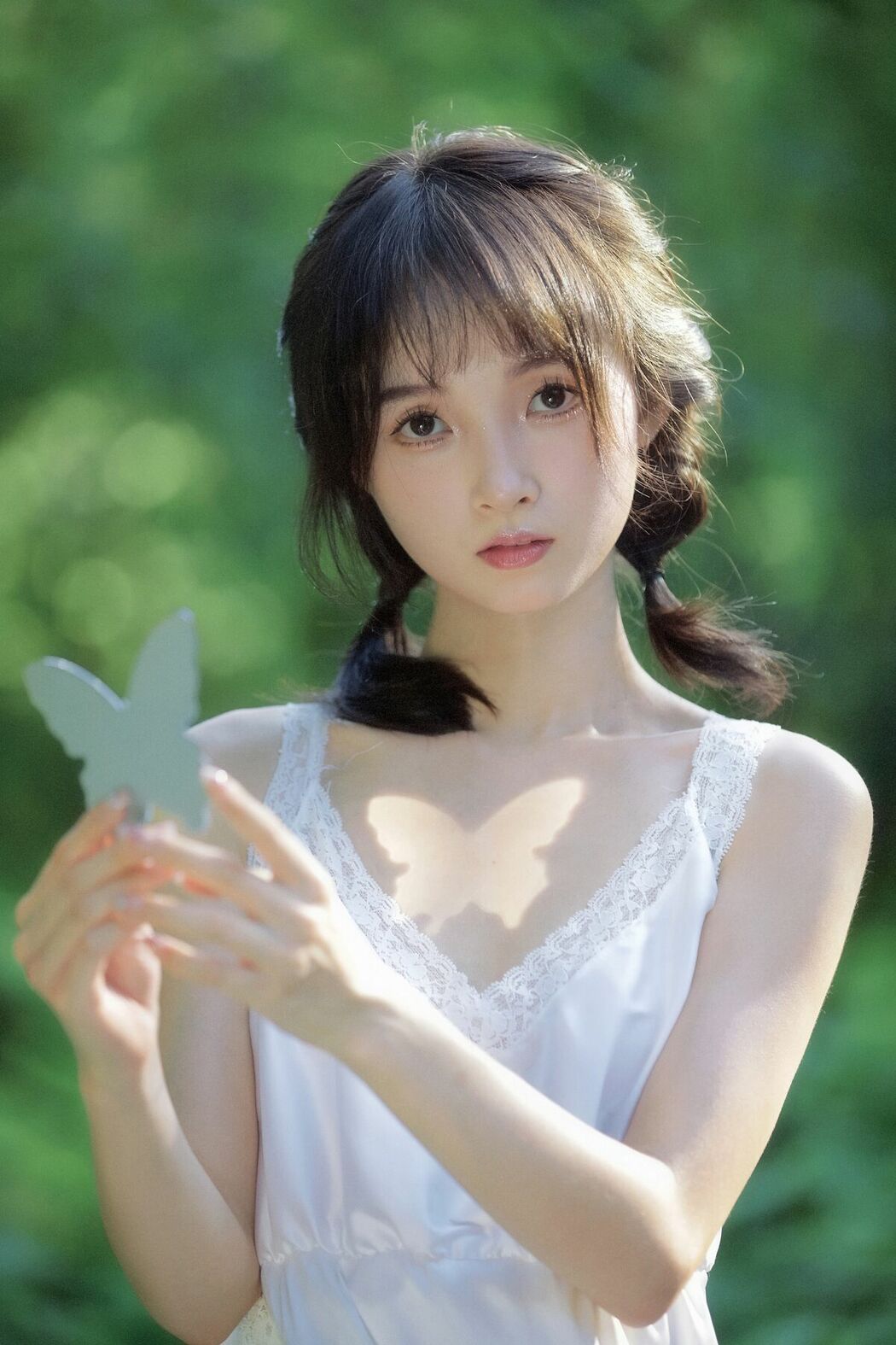 YiTuYu艺图语 Vol.9024 Wu Uzutaka Shojo (32P)