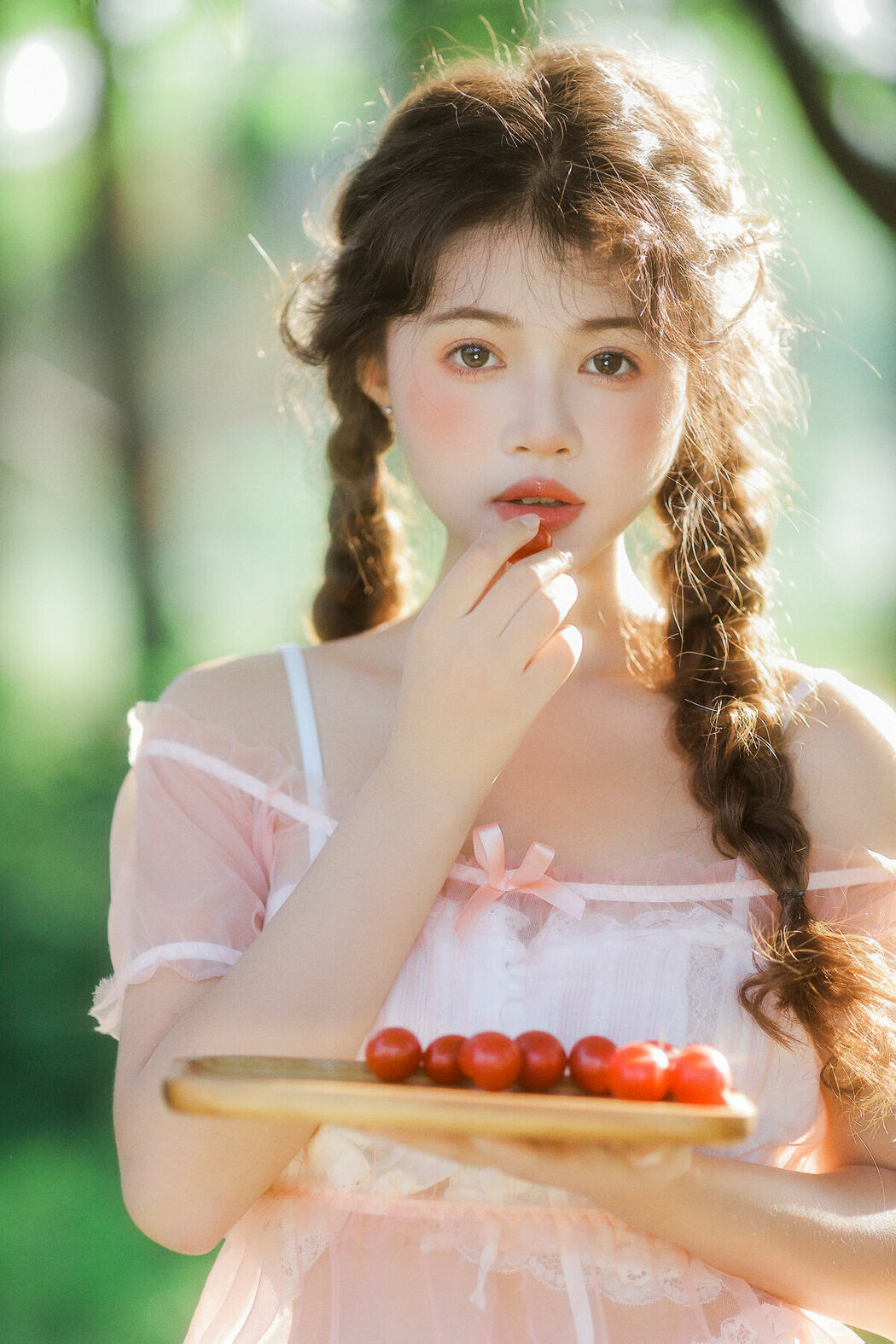 YiTuYu艺图语 Vol.9041 Tu Tu Xiao Tang (17P)