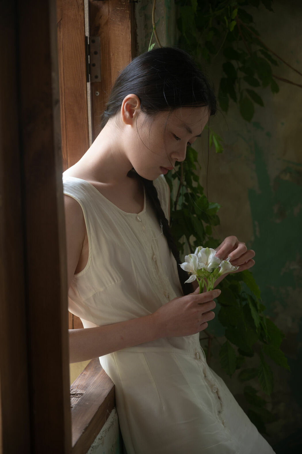 YiTuYu艺图语 Vol.9039 Cai Jing Fan (16P)