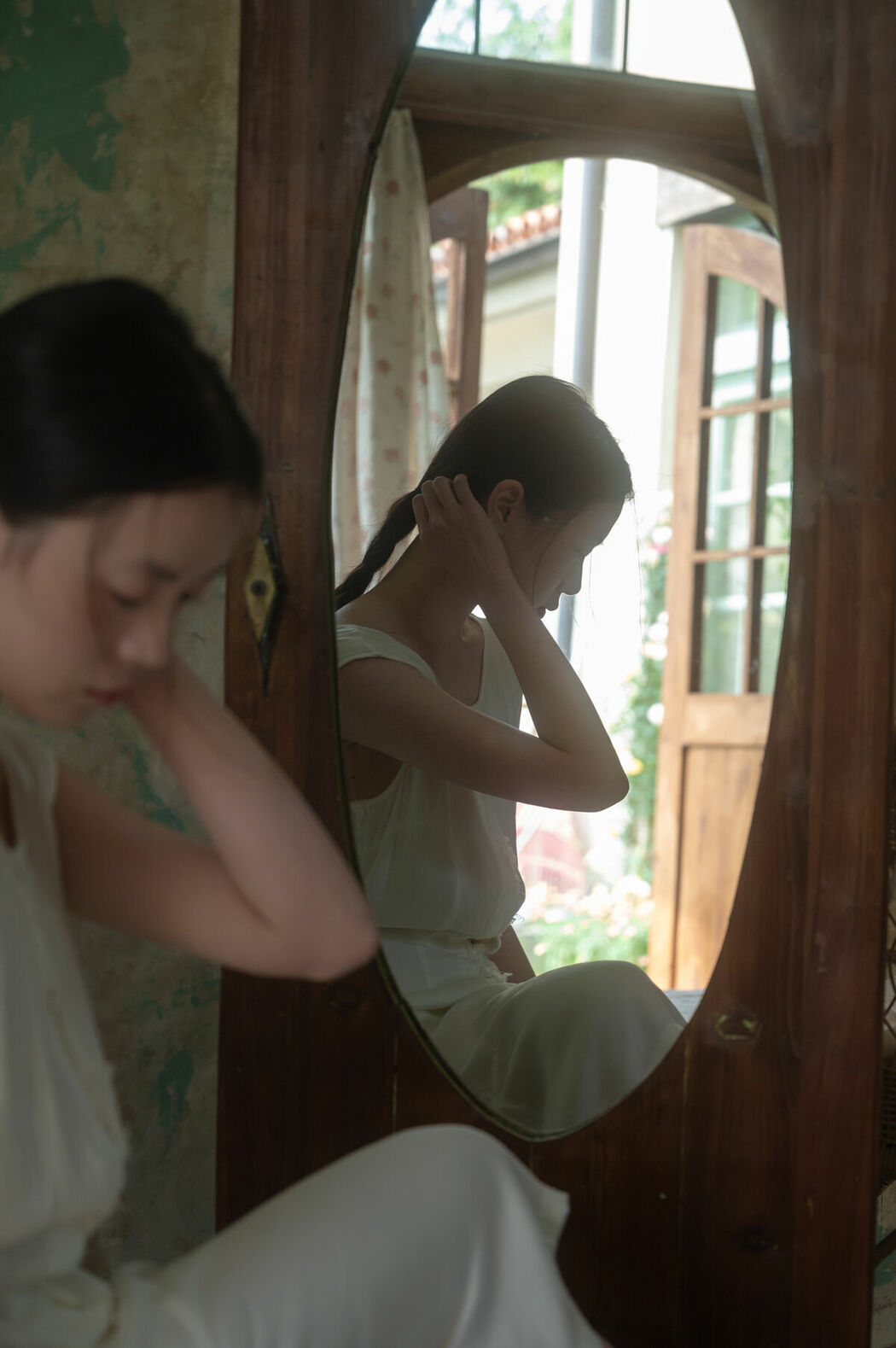 YiTuYu艺图语 Vol.9039 Cai Jing Fan (16P)