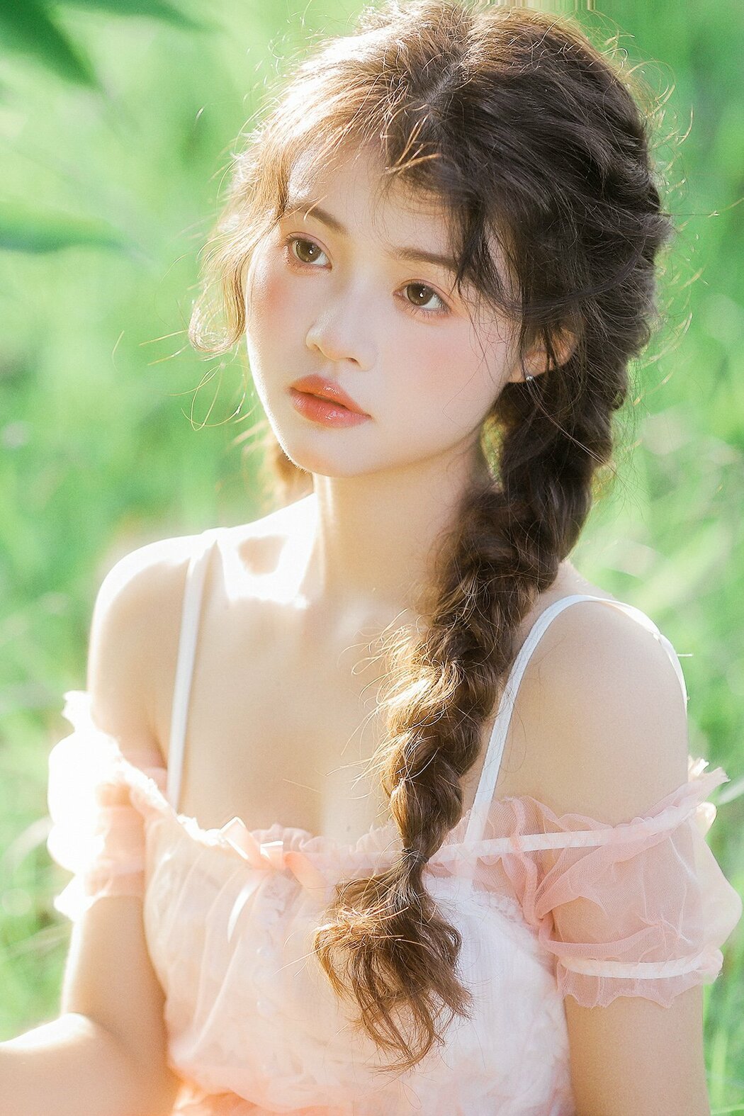 YiTuYu艺图语 Vol.9041 Tu Tu Xiao Tang (17P) Cover Photo