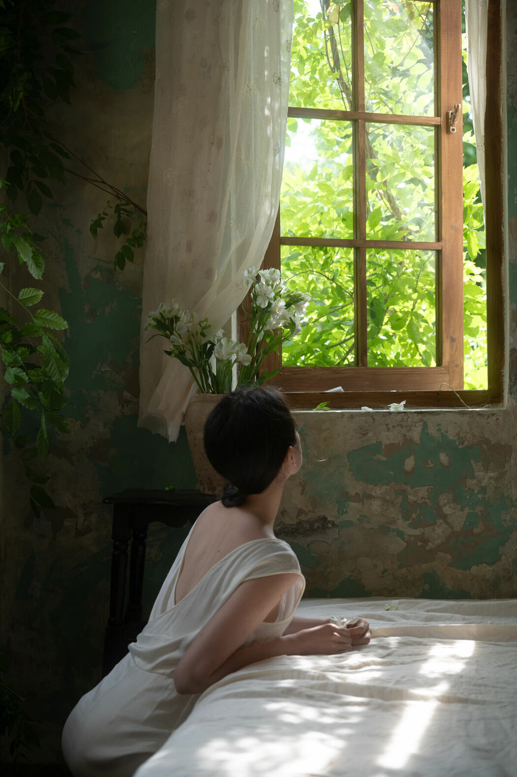 YiTuYu艺图语 Vol.9039 Cai Jing Fan (16P)