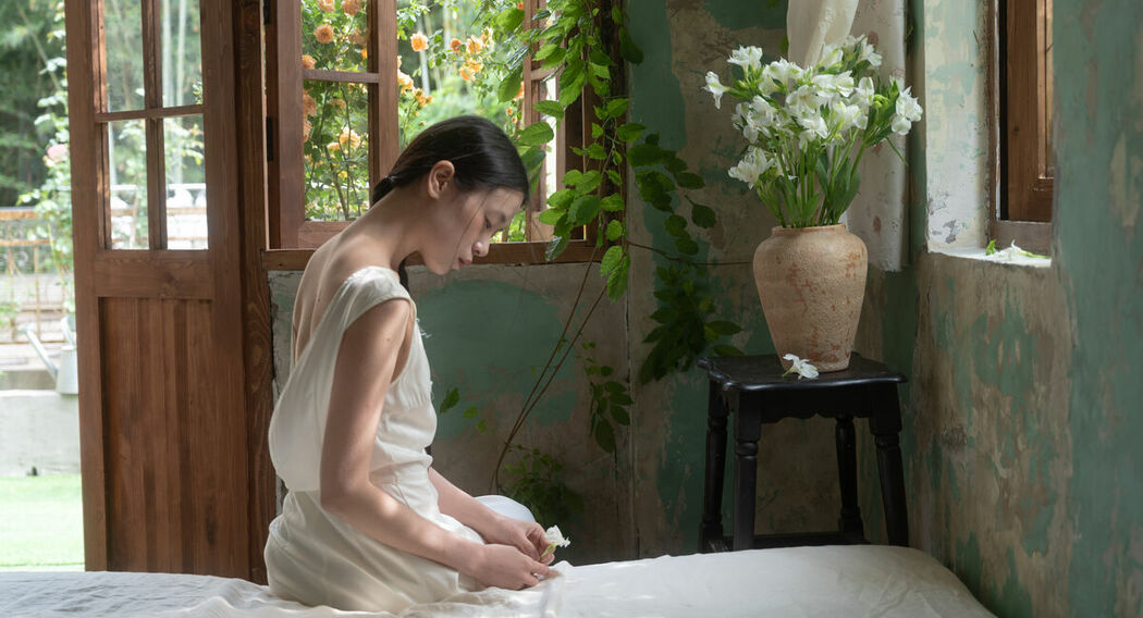 YiTuYu艺图语 Vol.9039 Cai Jing Fan (16P)