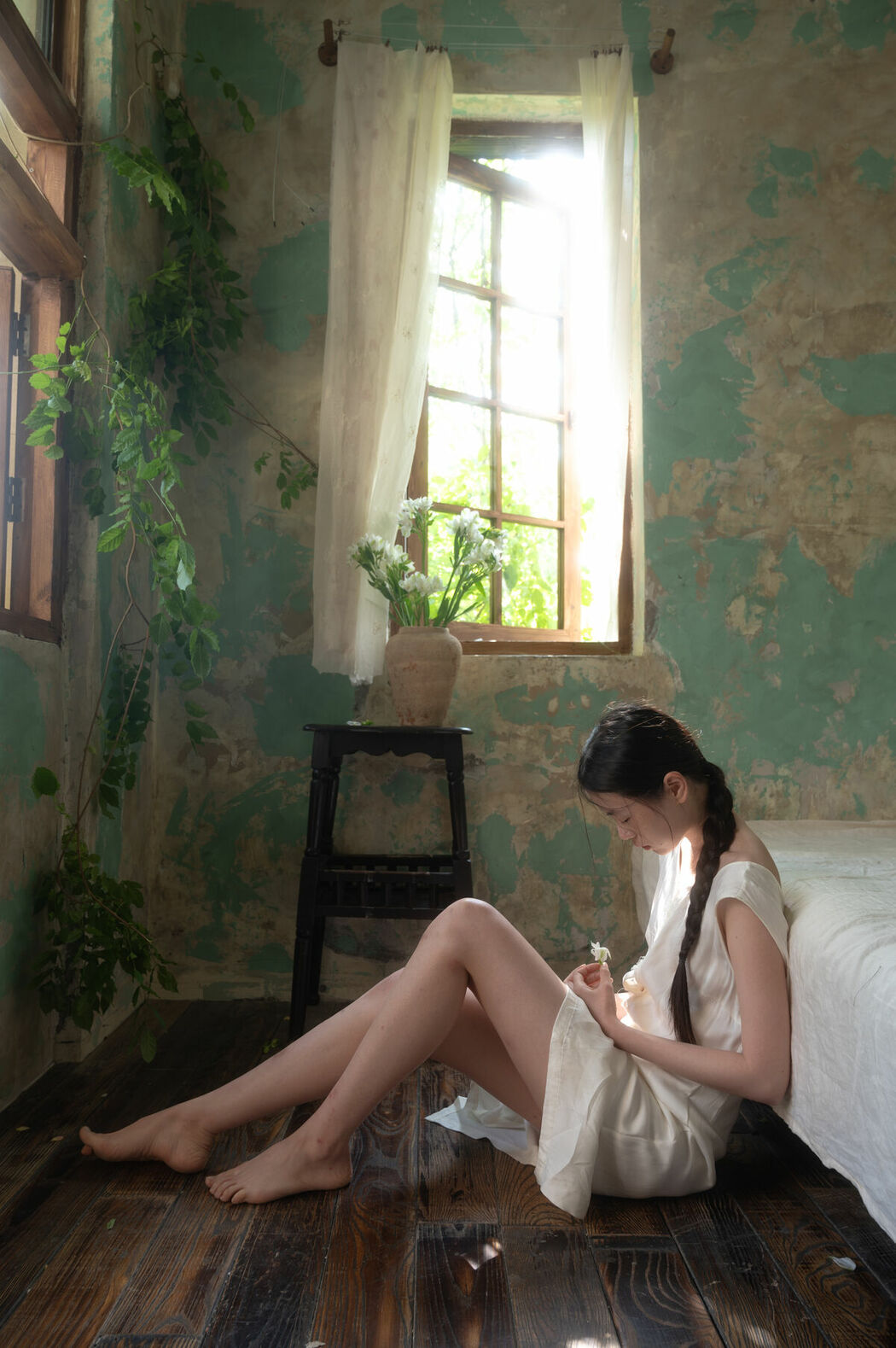 YiTuYu艺图语 Vol.9039 Cai Jing Fan (16P)