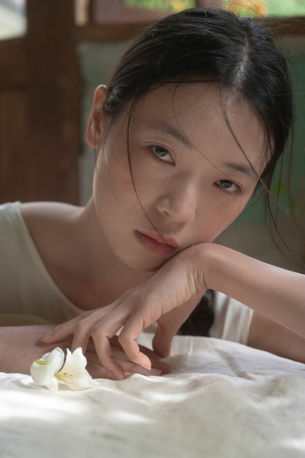 YiTuYu艺图语 Vol.9039 Cai Jing Fan (16P)