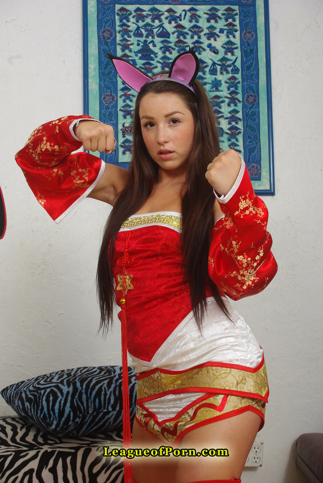 Getting down with Ahri - Lola Foxx