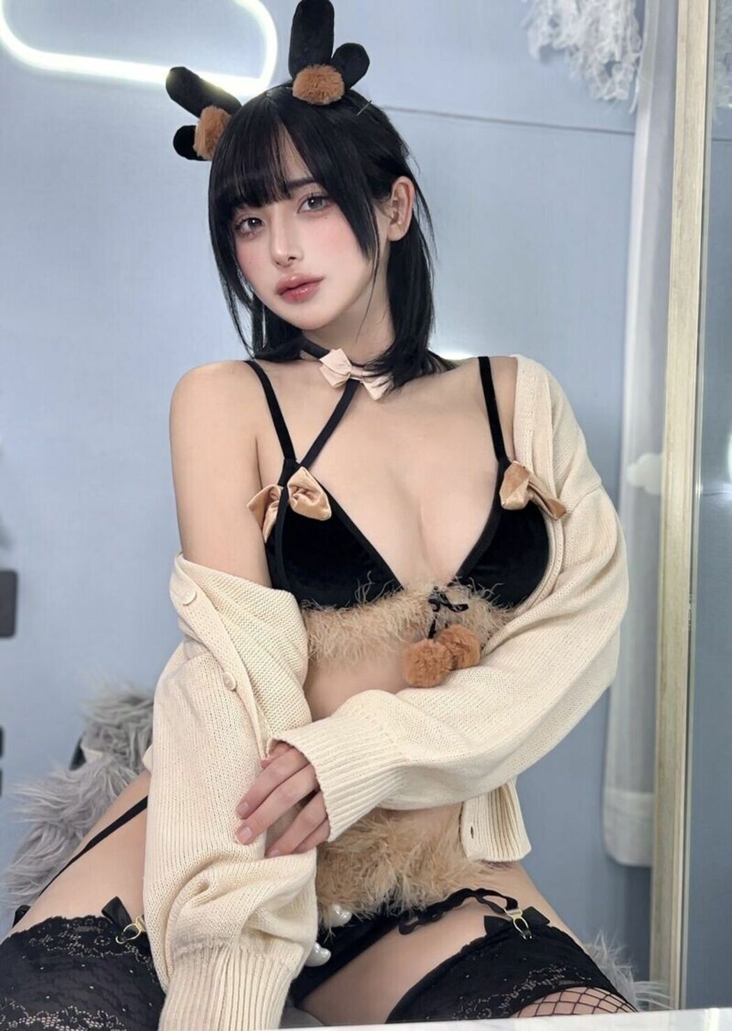 Coser@HaLハル – Fantia 2024年12月订阅合集 Part01 (52P – 8V)