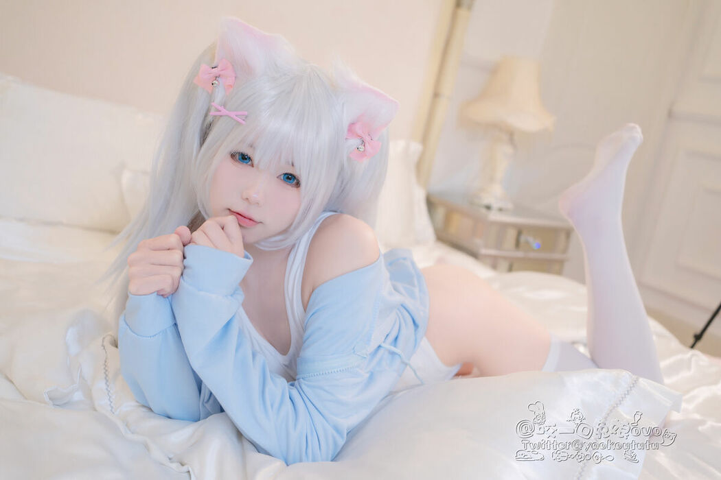Coser@黏黏团子兔 – 做你的猫 (57P – 1V)