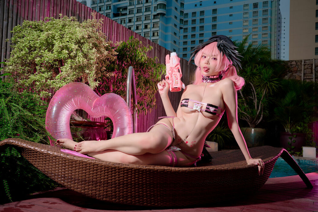 Coser@ZinieQ – Blue Archive Koharu (52P)