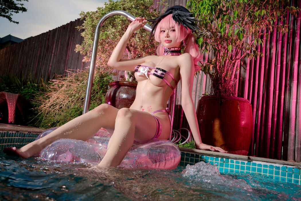 Coser@ZinieQ – Blue Archive Koharu (52P)