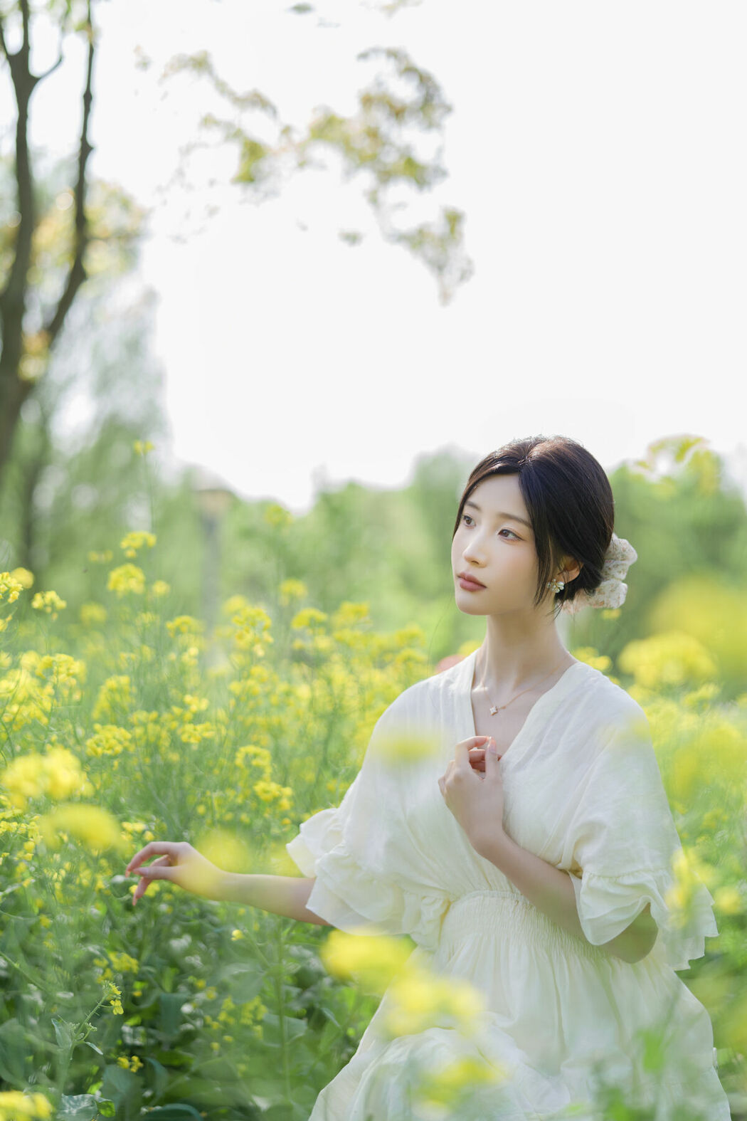 YiTuYu艺图语 Vol.9060 Zhi Zhi Wen (45P)