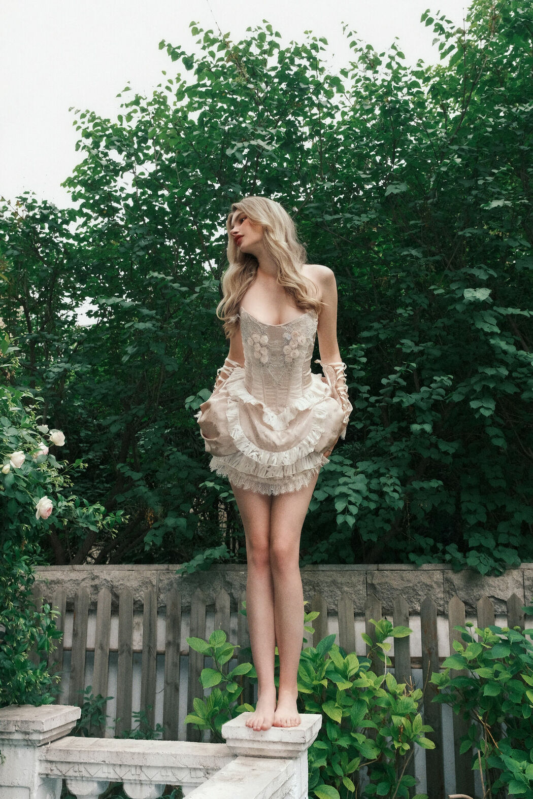 YiTuYu艺图语 Vol.9046 ALBINA (20P)