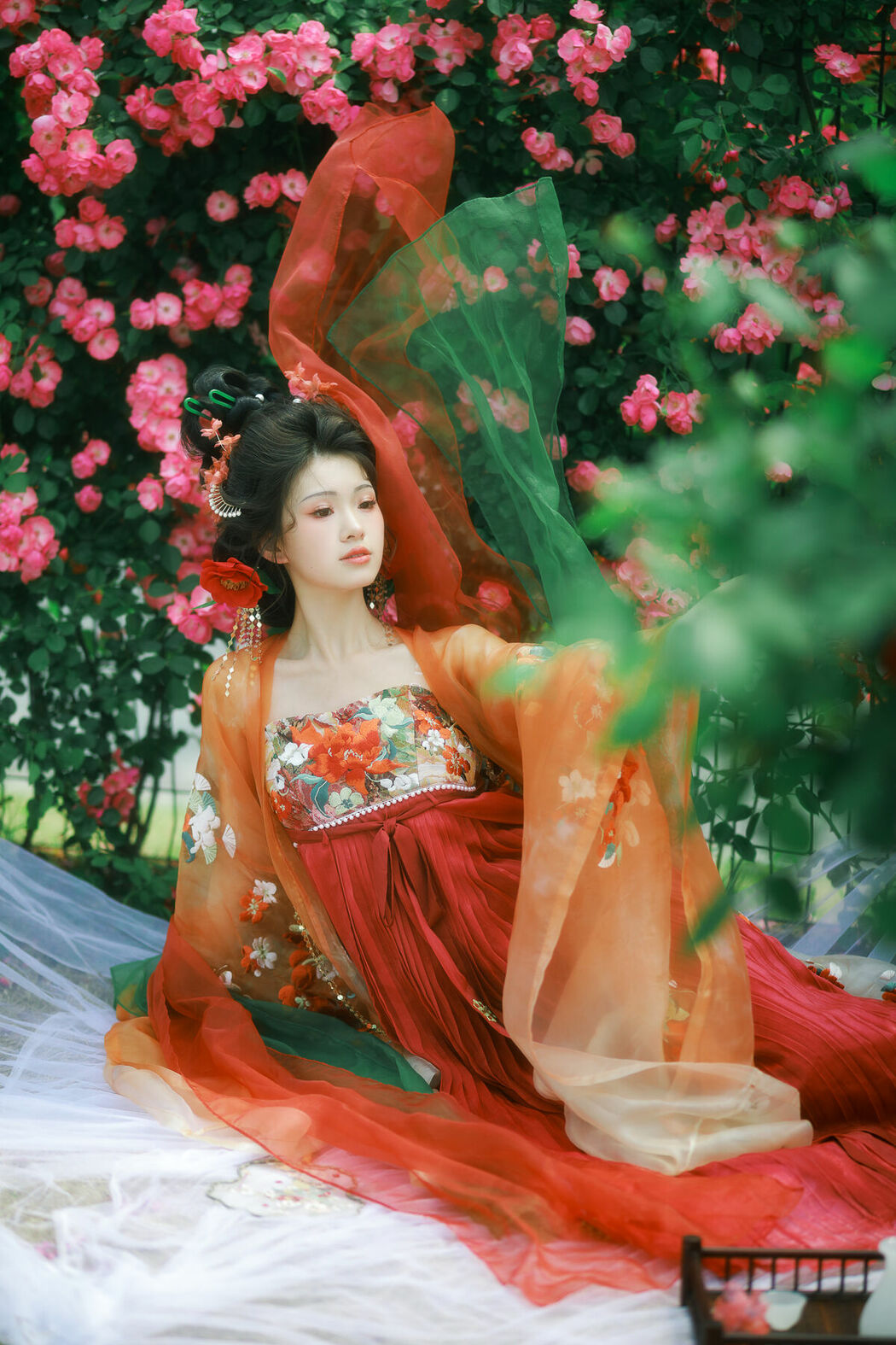 YiTuYu艺图语 Vol.9043 Yue Li (16P)