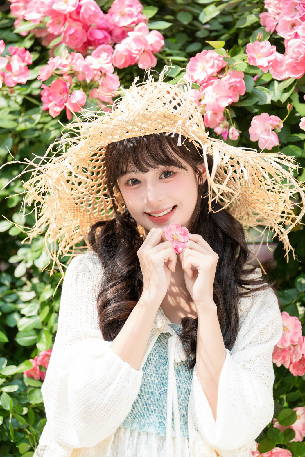 YiTuYu艺图语 Vol.9047 Xia Yu Xiao Nian (36P)