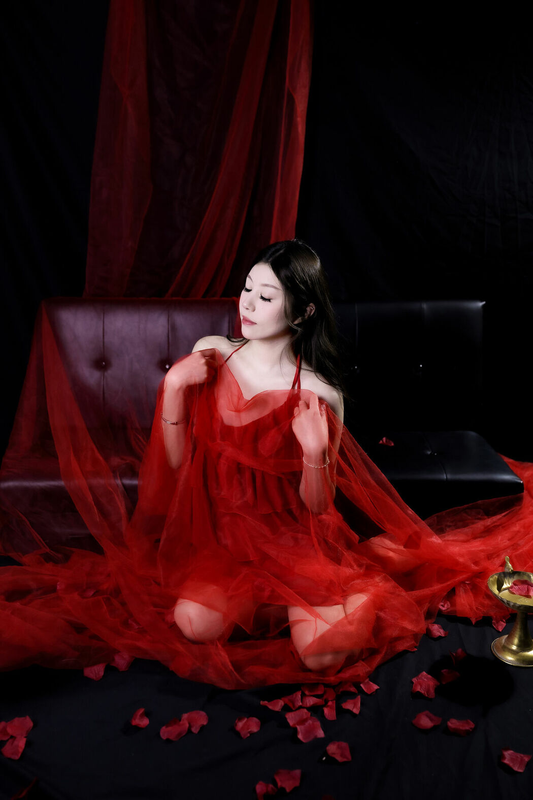 YiTuYu艺图语 Vol.9051 Tian Tian (21P)