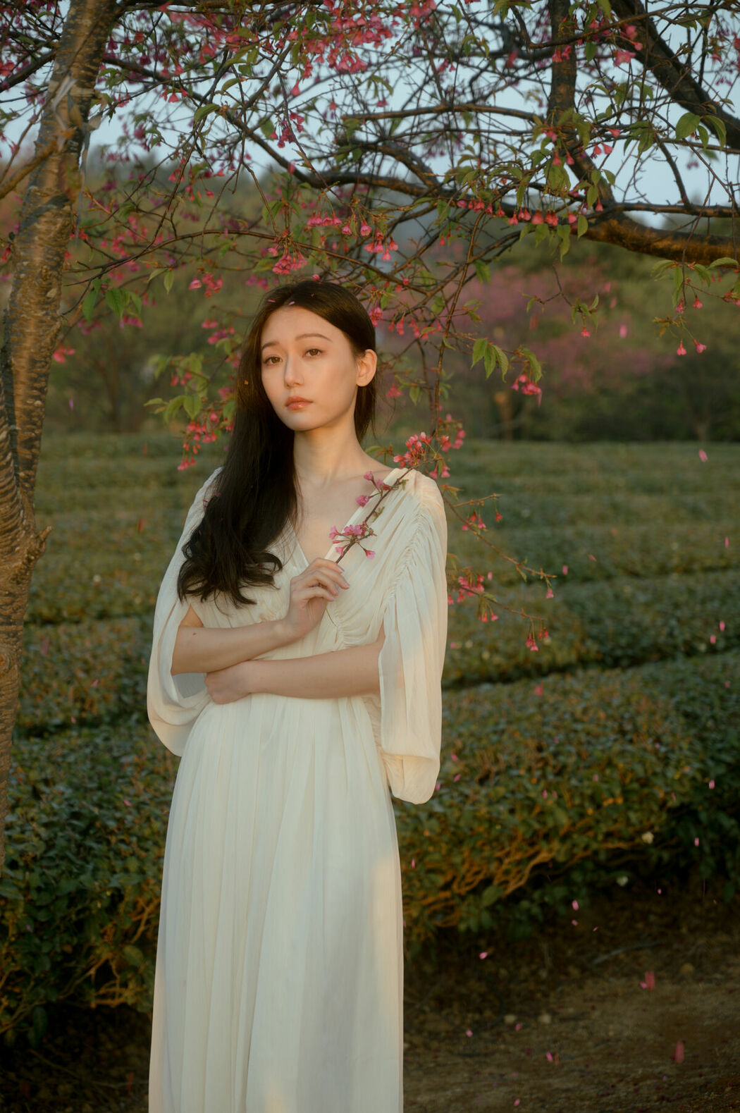 YiTuYu艺图语 Vol.9056 Xiao Yue (28P)