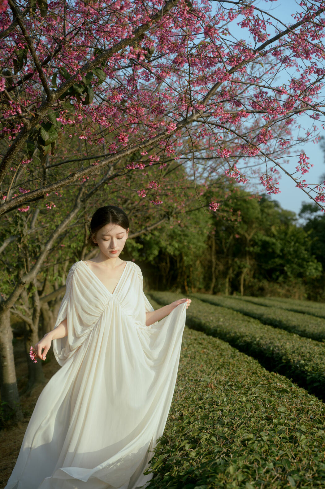 YiTuYu艺图语 Vol.9056 Xiao Yue (28P)