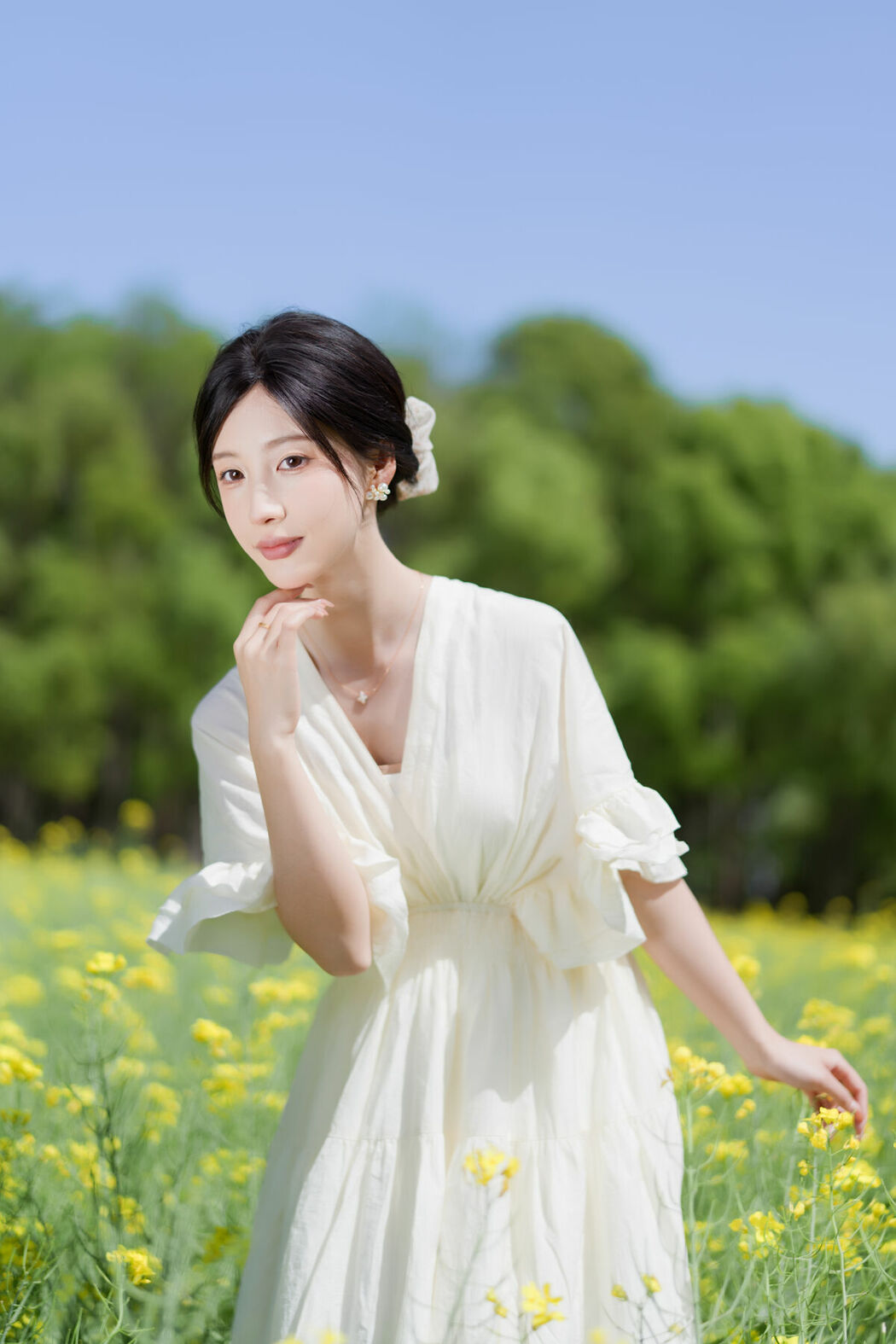 YiTuYu艺图语 Vol.9060 Zhi Zhi Wen (45P)