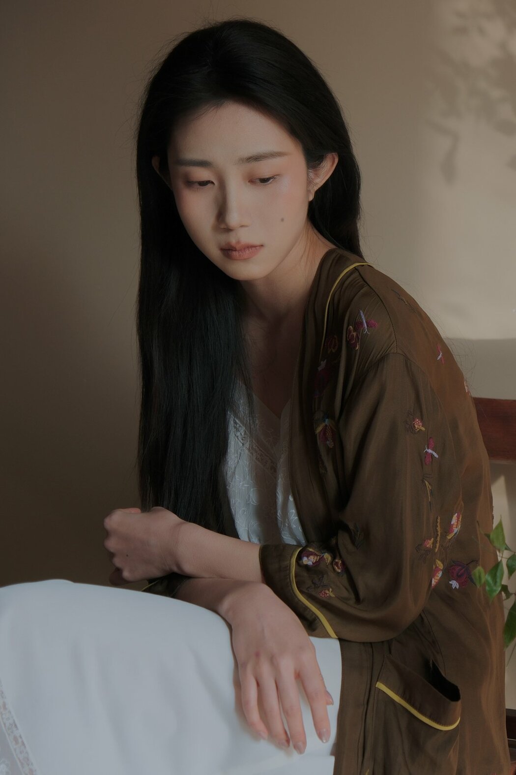 YiTuYu艺图语 Vol.9052 Wu Heng (22P) Cover Photo