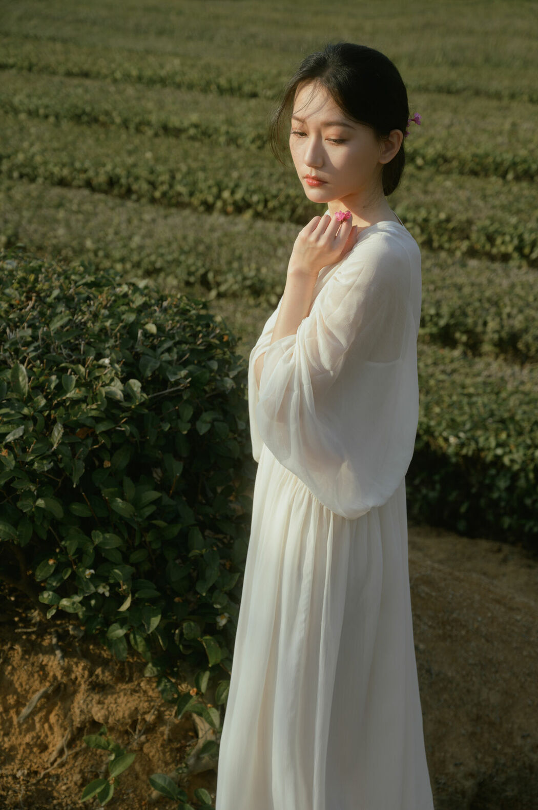 YiTuYu艺图语 Vol.9056 Xiao Yue (28P)